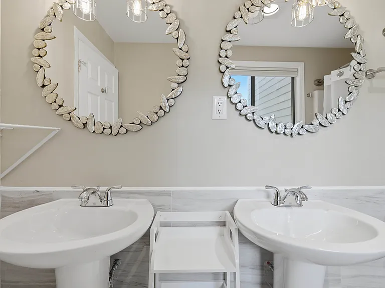 213 Ledge Dr — Photo 9