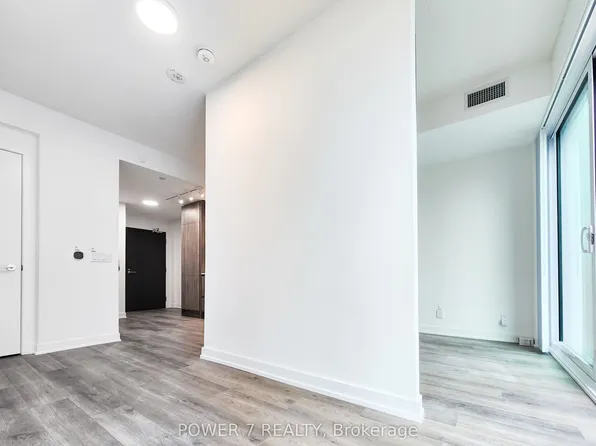 180 Front St E, Toronto, ON