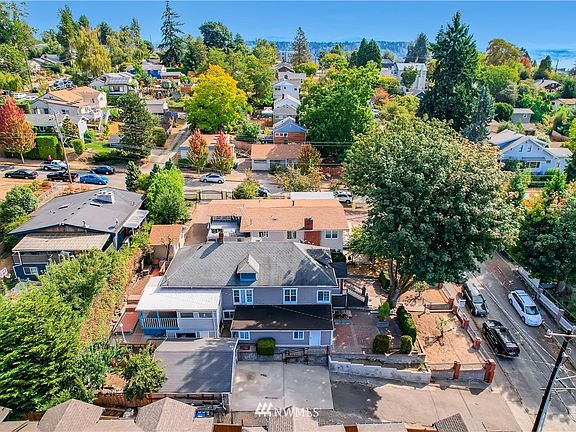 A giant lot in downtown Seattle!