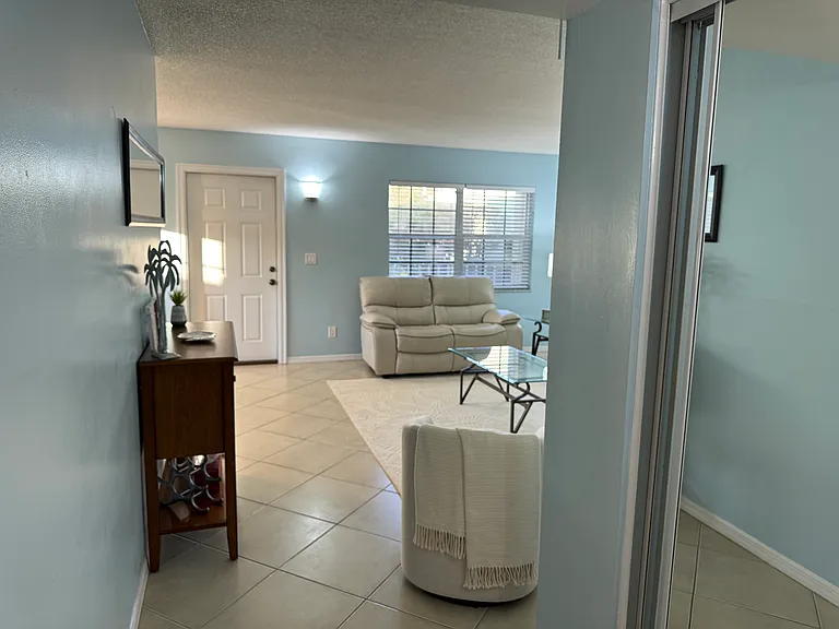 S Ocean Dr — Photo 8