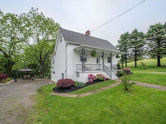 3rd image of 10809 Farview Dr