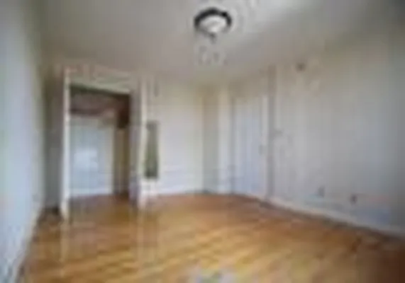 Rented by Urban Realty NYC | media 22