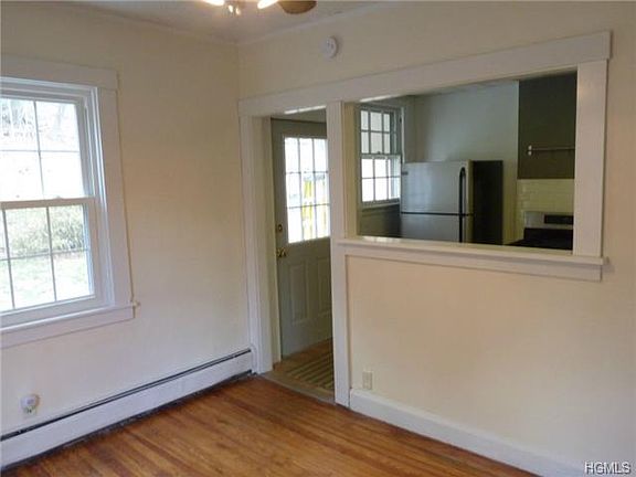 4th image of 45 Ferdon Ave