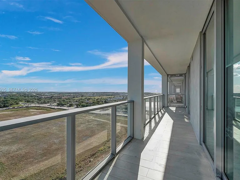2000 Metropica Way #1408 — Photo 23
