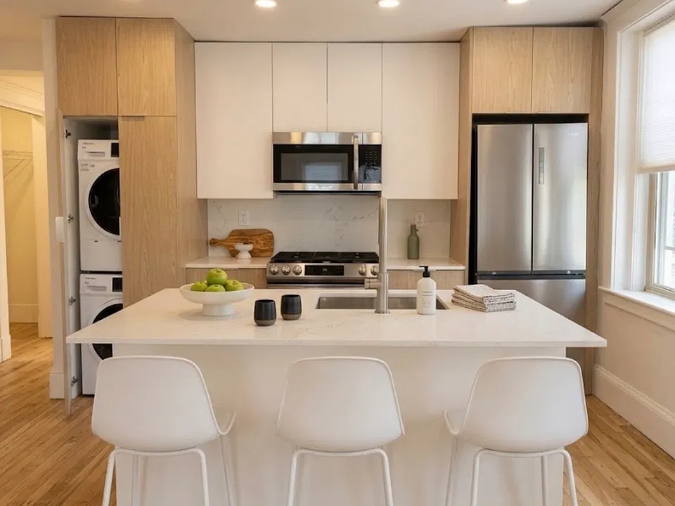 32 Bradlee Rd #305