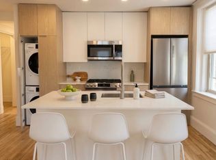 32 Bradlee Rd #305, Medford, MA 02155