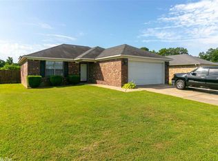 3445 Homestead Rd, Conway, AR 72032