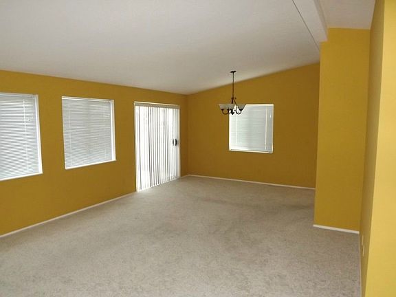 4th image of 715 Quince St Unit 2204
