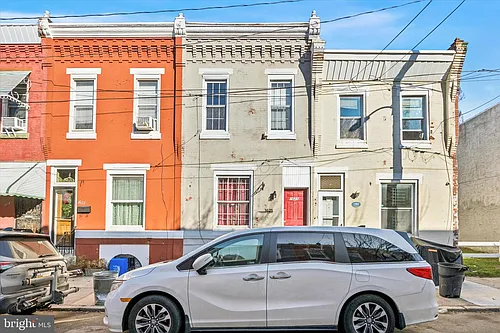 1625 Edgley St Photo 1