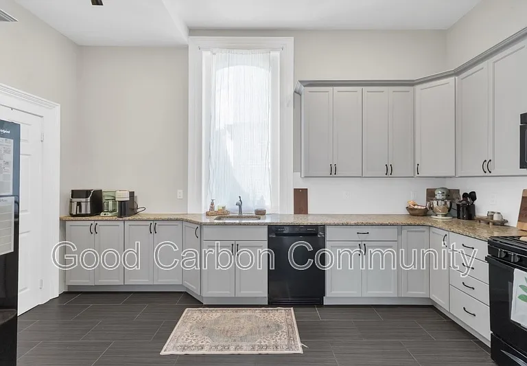 77 Linwood Ave #1 — Photo 18