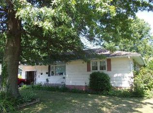 2919 Broadlawn Dr, Erie, PA 16506