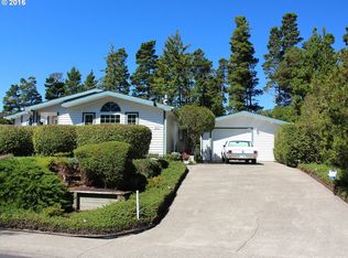 307 Manzanita Dr, Florence, OR 97439