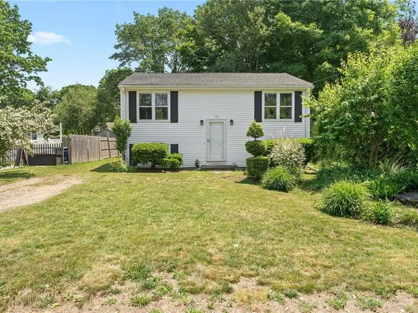 143 Juniper Rd, South Kingstown, RI 02879