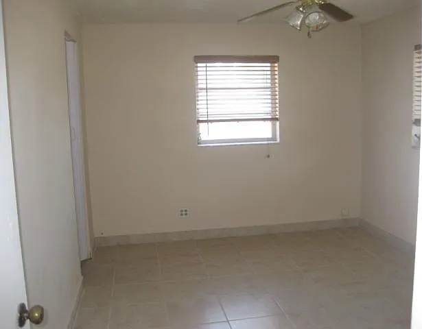 5841 N Farragut Dr — Photo 17