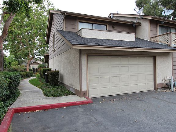 2nd image of 8803 Applewood Dr