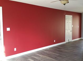 2011 King St, Tilton, IL 61833