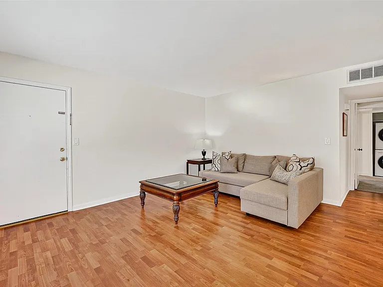 6466 Bayou Glen Rd #6466 — Photo 9