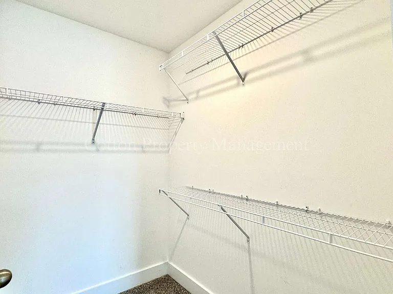 2852 Worth Dr #D — Photo 23