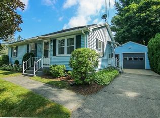 3 Lovewell St, Ware, MA 01082
