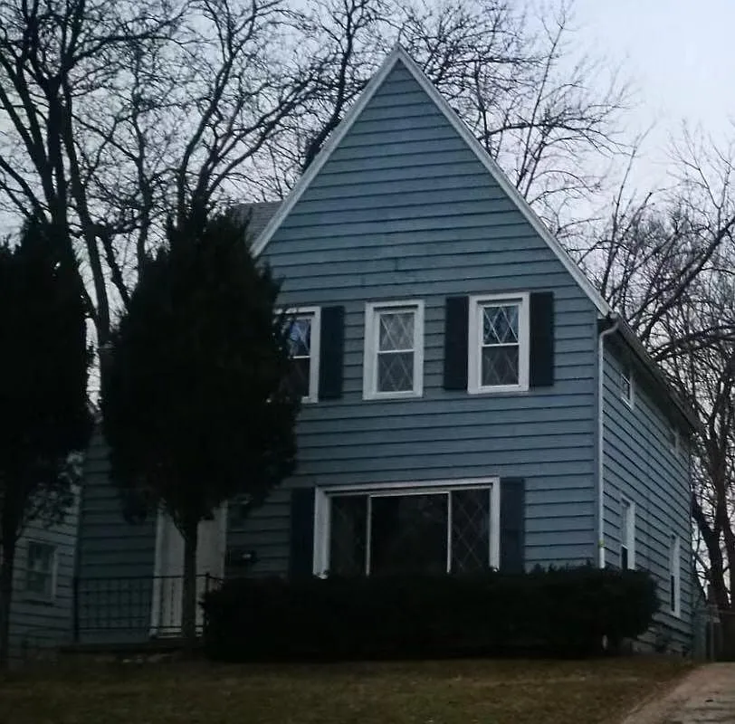 2616 Calverton Rd photo 1