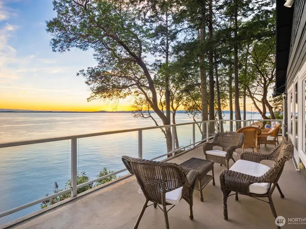 213 Smugglers Cove Road, Friday Harbor, WA 98250