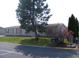549 J St SE, Ephrata, WA 98823