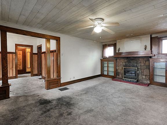 5th image of 125 W Marion St