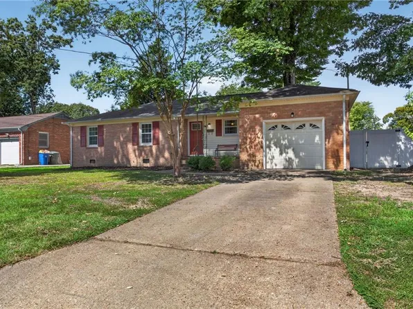 187 D Lane Dr, Newport News, VA 23608