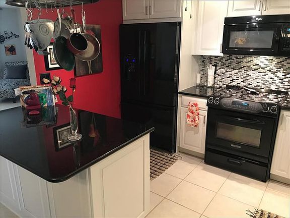 4th image of 2133 SE 5th Ct