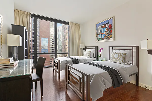 Sold by Compass | media 6