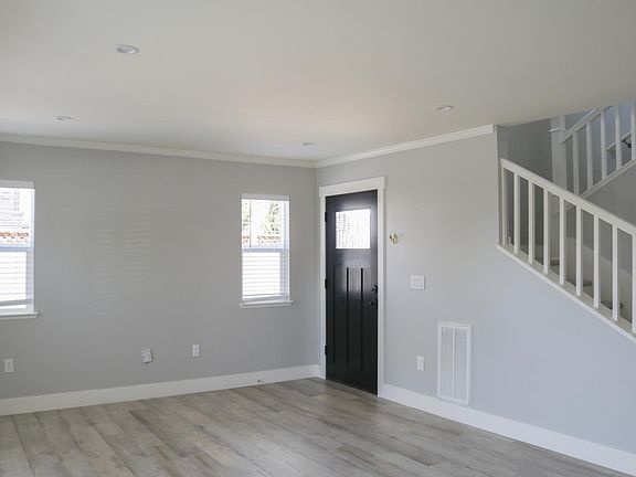 4th image of 1022 S 8th St