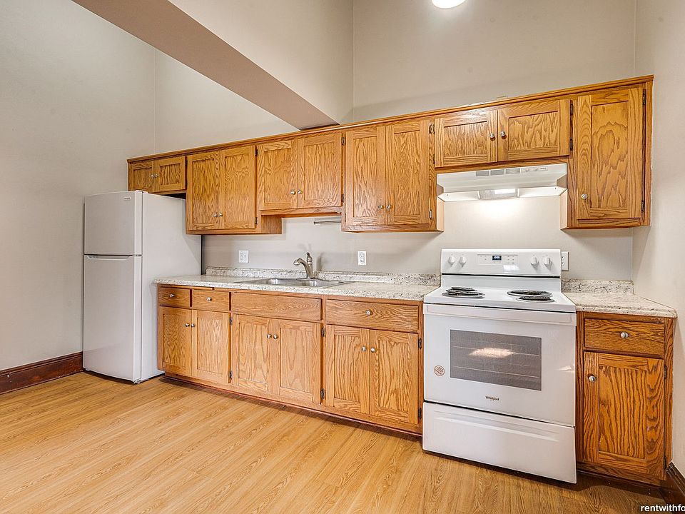 1st image of 21 W New York Ave #1156