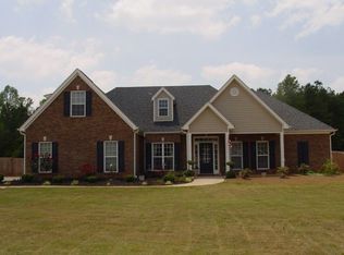 109 Mount Moriah Dr, Senoia, GA