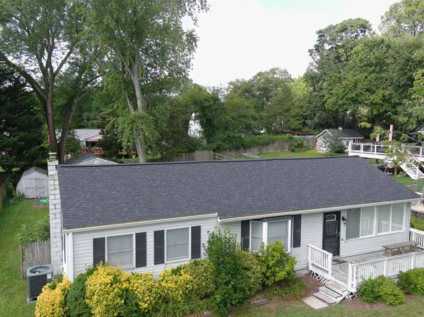 3678 7th Ave, Edgewater, MD 21037