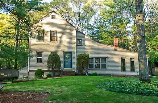 2nd image of 160 Deerfield Dr