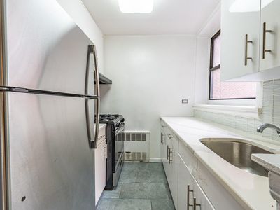 2165 Matthews Avenue #1G, Bronx, NY, 10462