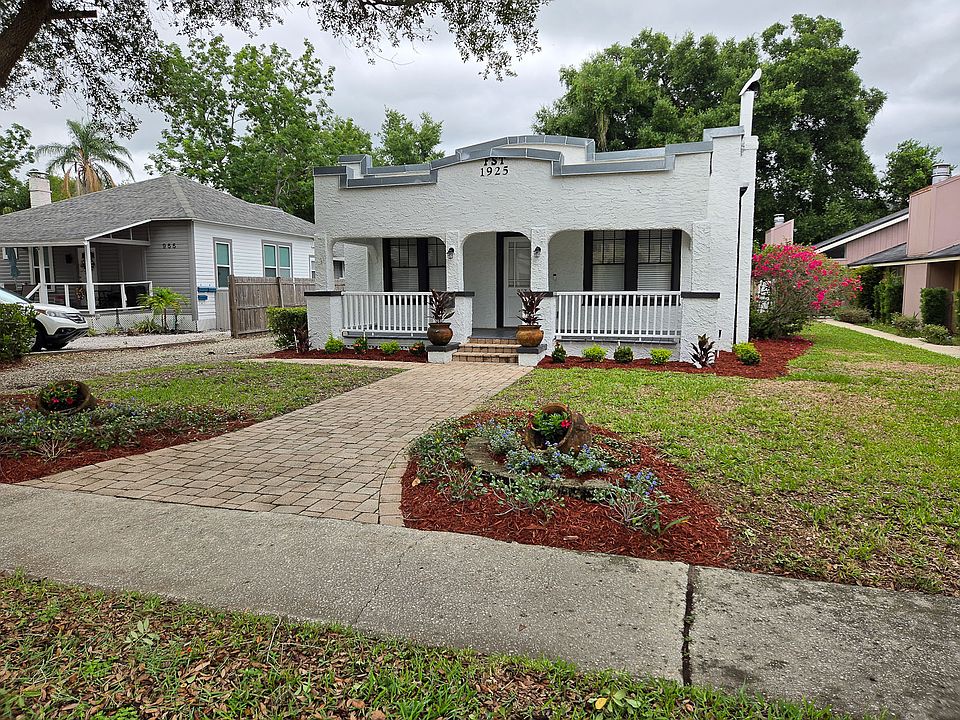 1st image of 947 Aragon Ave #101