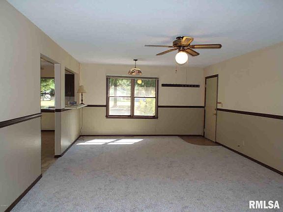 4th image of 606 S Wedgewood Ln