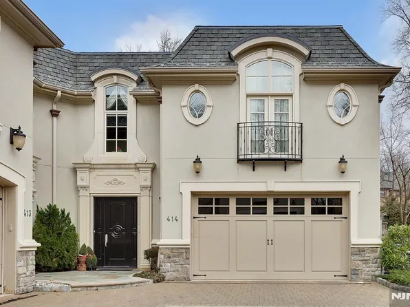 414 Bellaire Dr, Demarest, NJ 07627