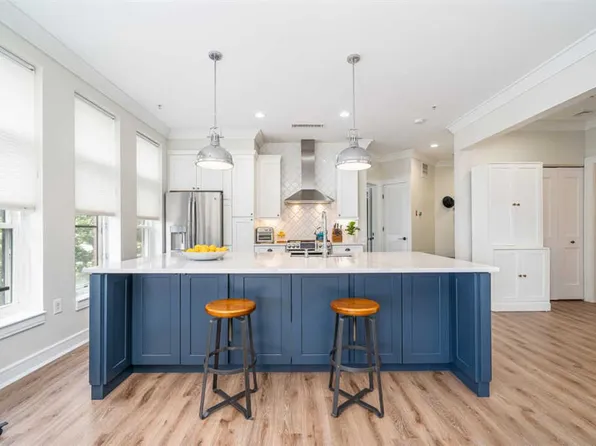 1300 Grand St #311, Hoboken, NJ 07030