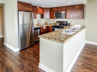 Grandview Pointe Apartments, Pittsburgh, PA 15211