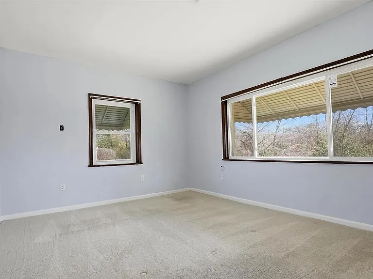 120 S Schuylkill Ave — Photo 7