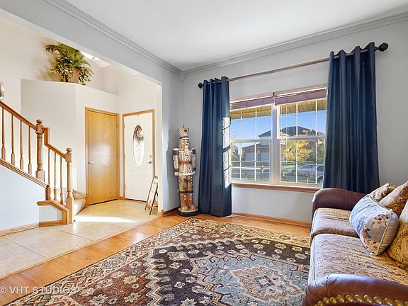 2nd image of 8228 W Rosebury Dr