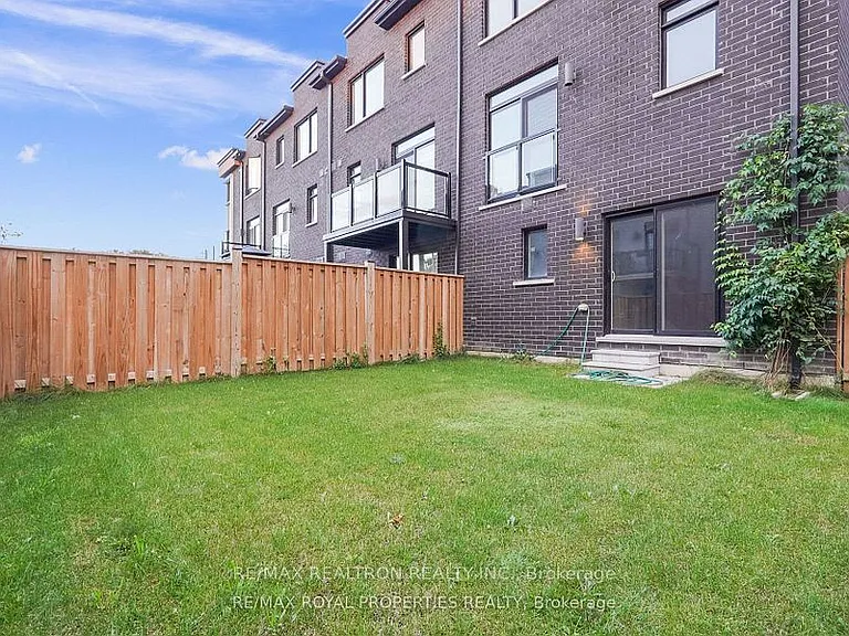 1357 Gull Cross — Photo 34