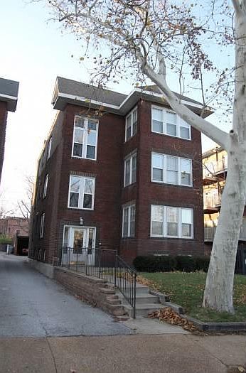 1st image of 847 Westgate Ave #2