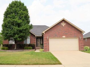 18327 Wingate Dr, Macomb, MI