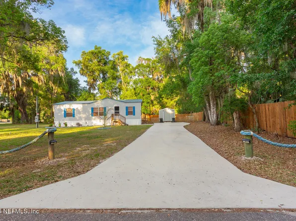 300 7TH Avenue, Welaka, FL 32193