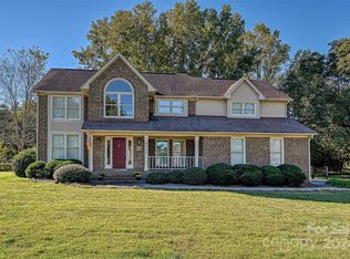 4307 Bellgrove Ct, Harrisburg, NC 28075