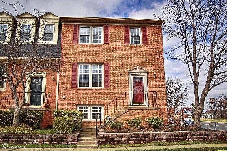1st image of 3166 Bradford Wood Ct