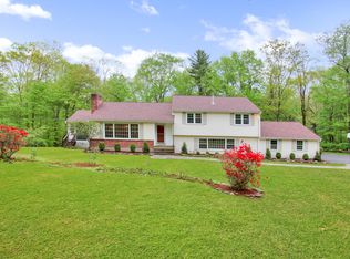 52 Collinswood Rd, Wilton, CT 06897